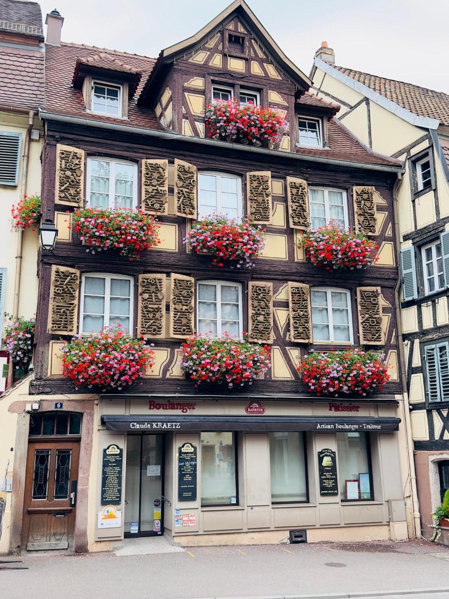 B&B Chez L'Habitant Chambre Privative Sur La Route Des Vins Tv Parking Box Velo Issenheim Exterior photo